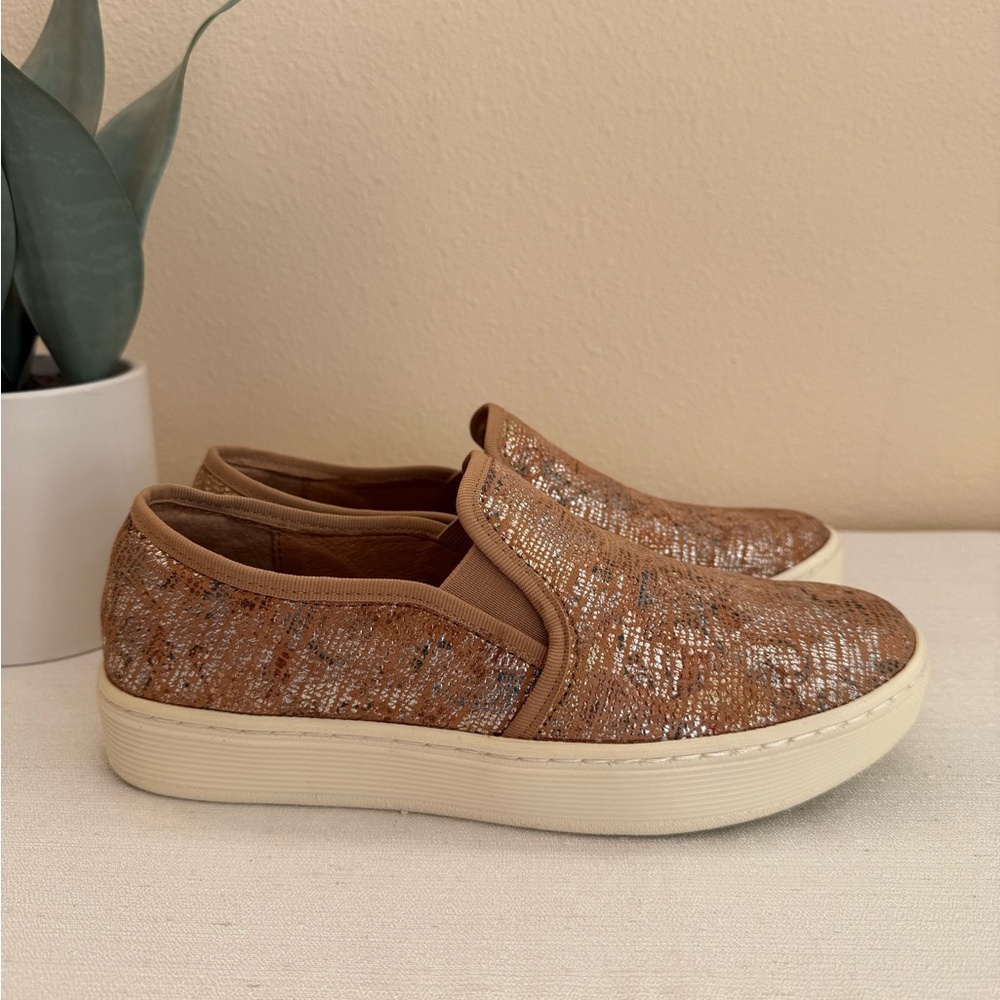 Sofft Brown/Silver Foil Leather Slip-On Casual Sneakers - Picture 4 of 11